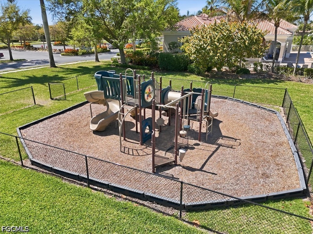 3 Bed Waterfront Home for Sale in Coral Lakes, photo 37