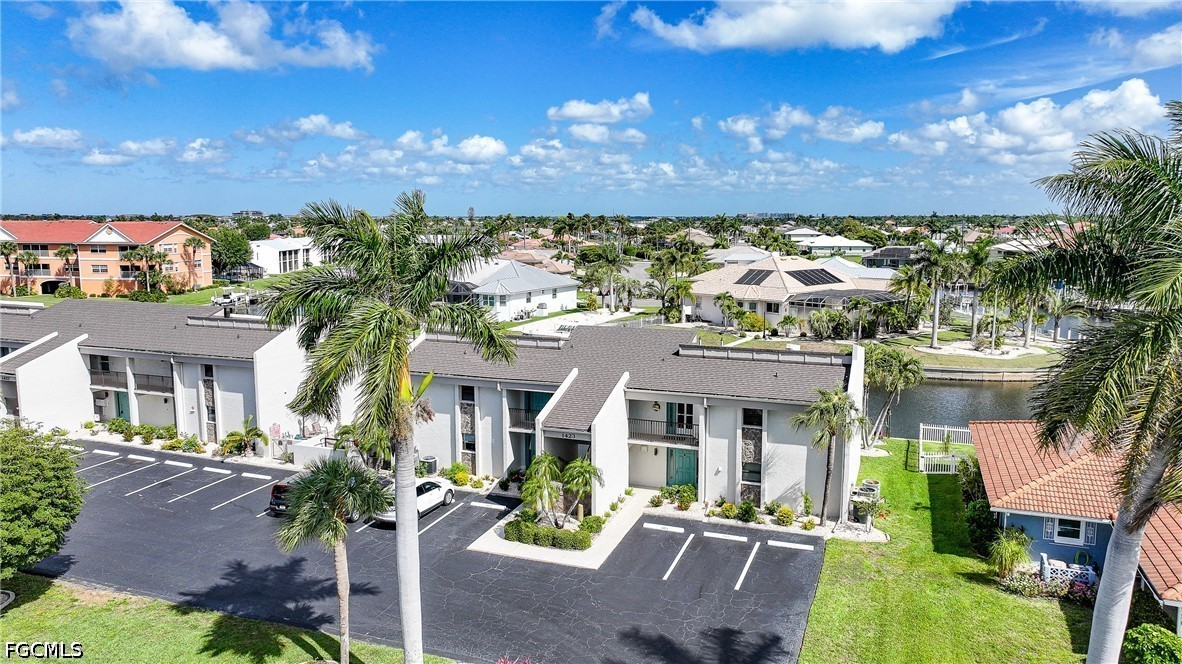 2 Bed Waterfront Home for Sale in Punta Gorda, FL, $269,000 — photo 37