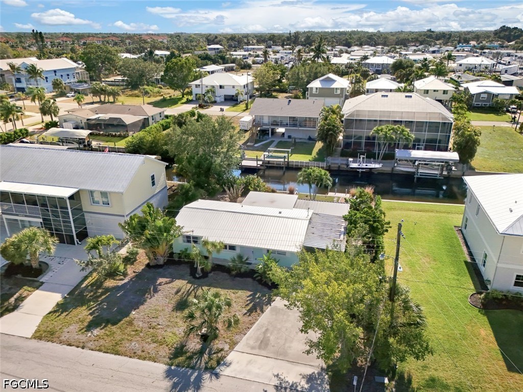 2 Bed Waterfront Home for Sale in Estero Bay Shores, photo 37