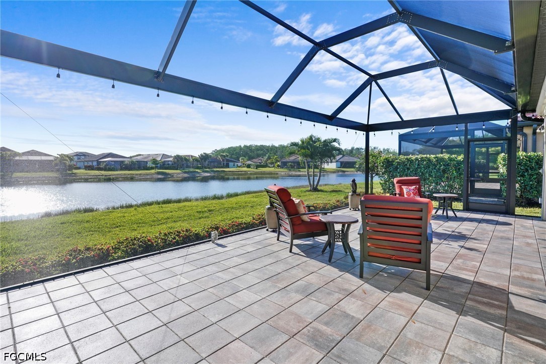 2 Bed Waterfront Home for Sale in Fort Myers, photo 37