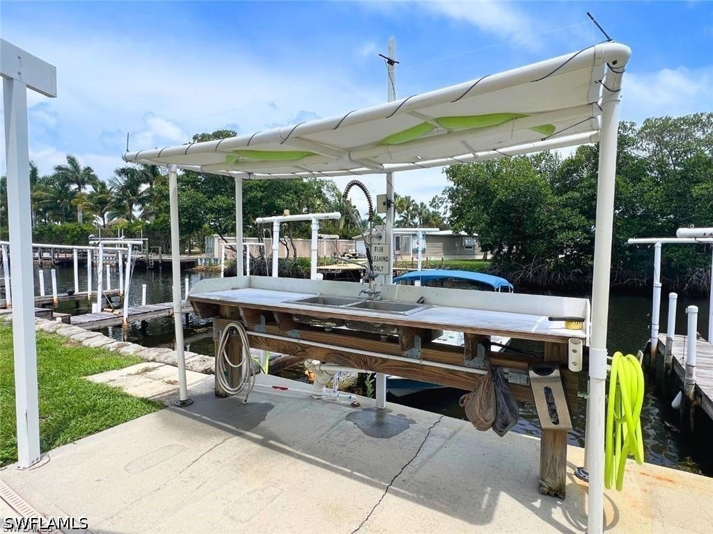 2 Bed Waterfront Home for Sale in Holiday Manor, FL, $84,900 — photo 37