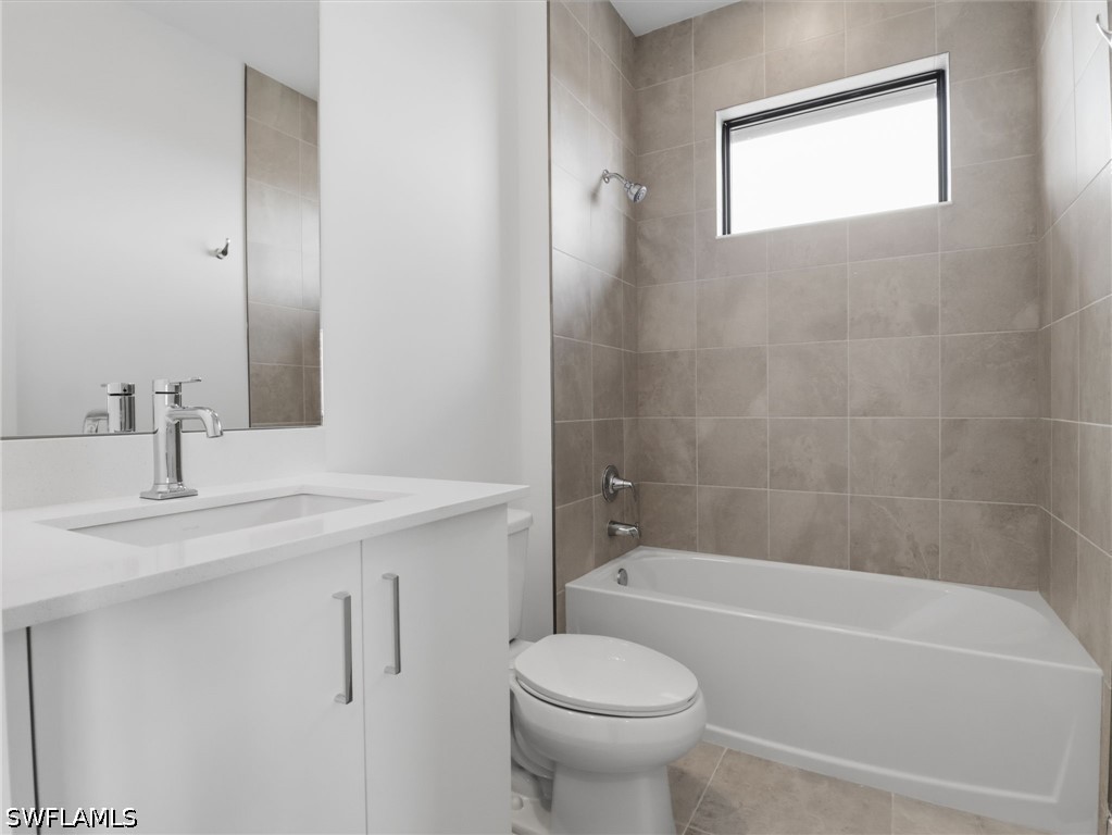 3 Bed SingleFamilyResidence for Sale in Silverwood, FL — photo 37