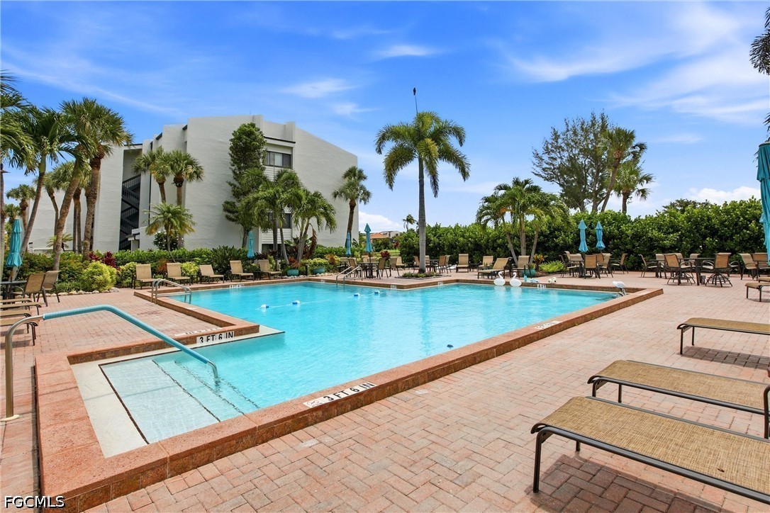 3 Bed Waterfront Home for Sale in Fort Myers, photo 37