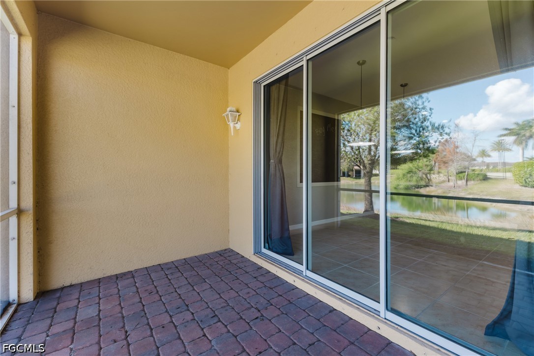 2 Bed Waterfront Home for Sale in Lindsford, photo 37