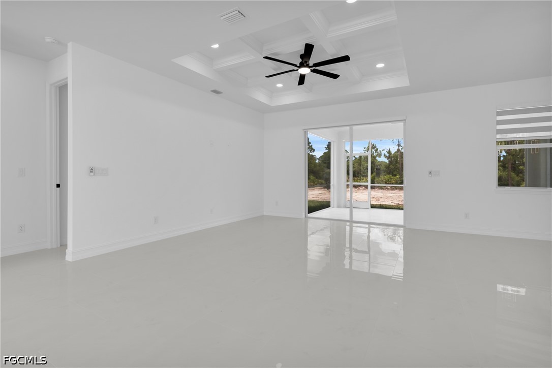 3 Bed SingleFamilyResidence for Sale in Lehigh Acres, photo 37