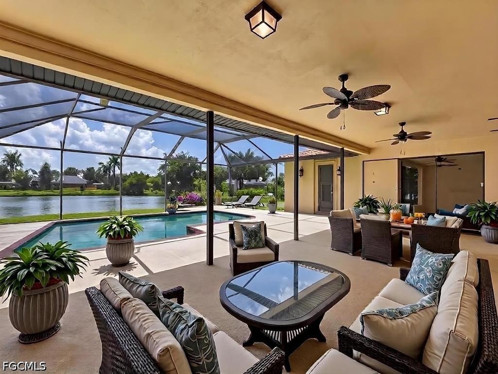 3 Bed Pool Home for Sale in Las Palmas, photo 37