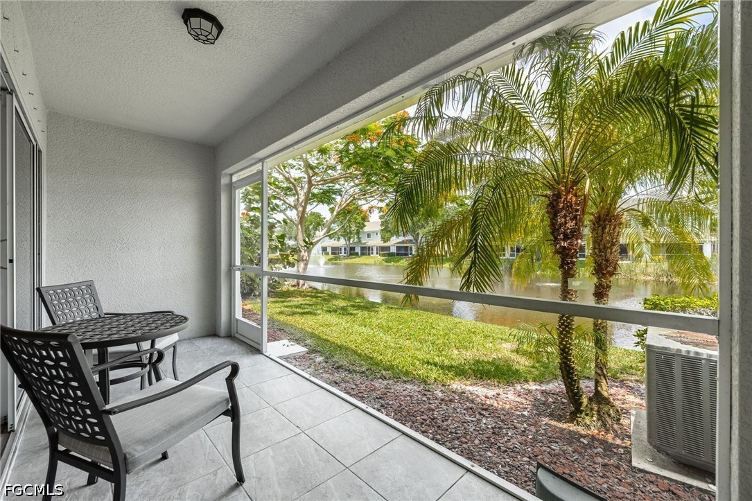 2 Bed Waterfront Home for Sale in Fort Myers, photo 37
