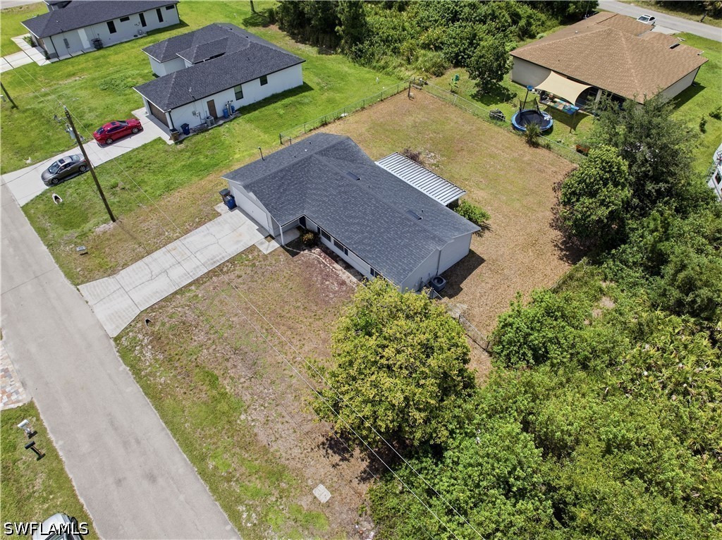 3 Bed SingleFamilyResidence for Sale in Lehigh Acres, photo 37