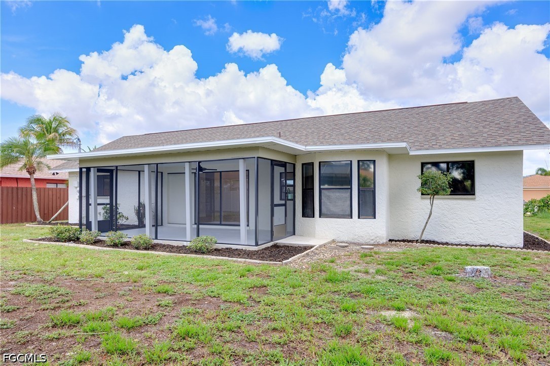3 Bed SingleFamilyResidence for Sale in Cape Coral, photo 37