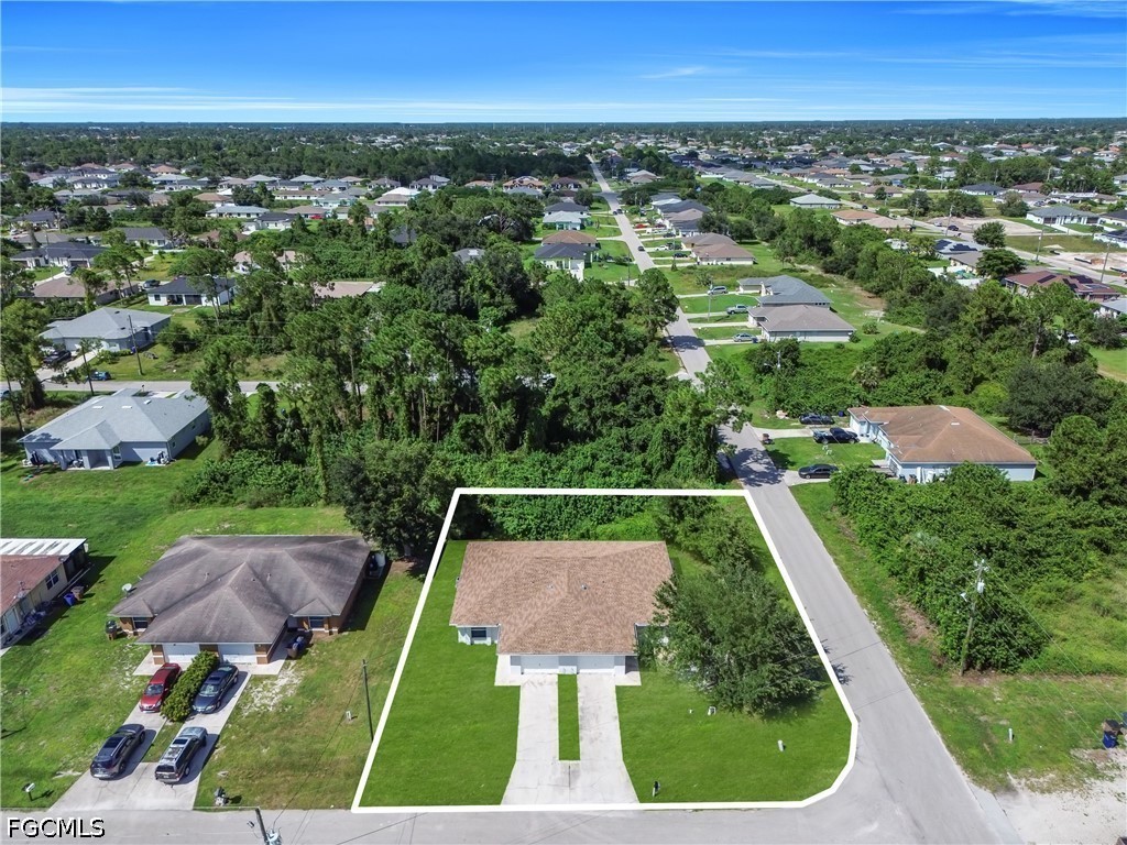 6 Bed Duplex for Sale in Lehigh Acres, photo 37