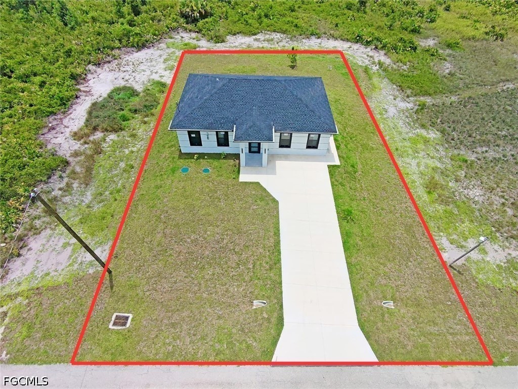4 Bed SingleFamilyResidence for Sale in Lehigh Acres, FL — photo 37
