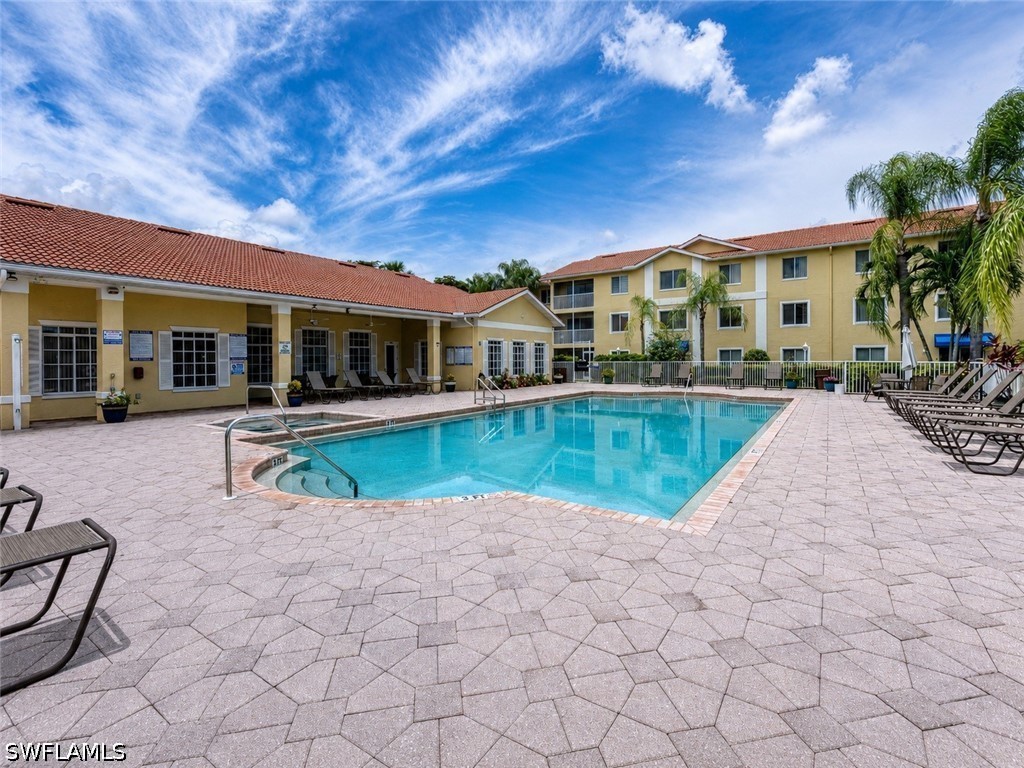 3 Bed Waterfront Home for Sale in Naples, FL, $2,450 — photo 37