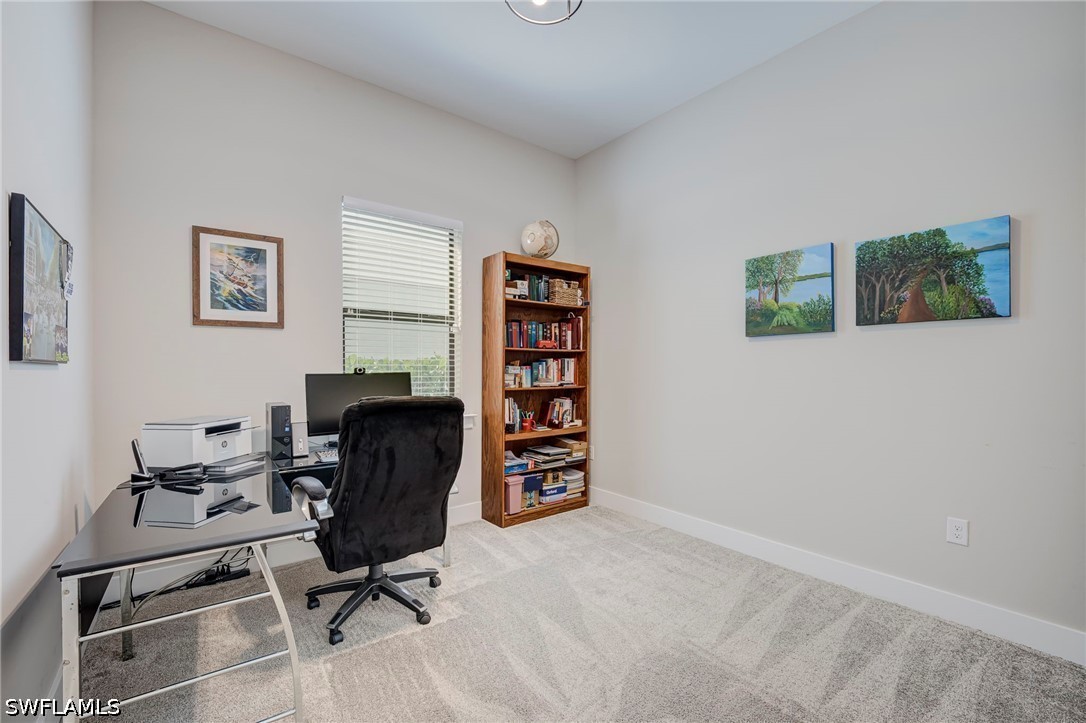 5 Bed SingleFamilyResidence for Sale in Avalon Park, FL — photo 37