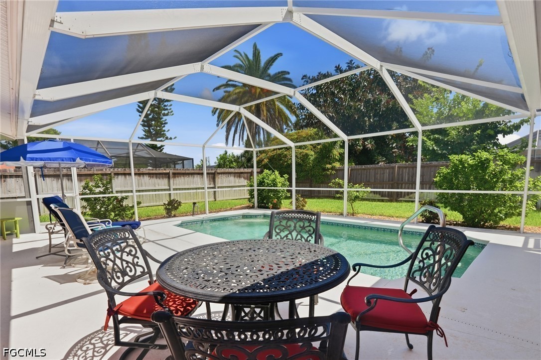 3 Bed Pool Home for Sale in Cape Coral, photo 37