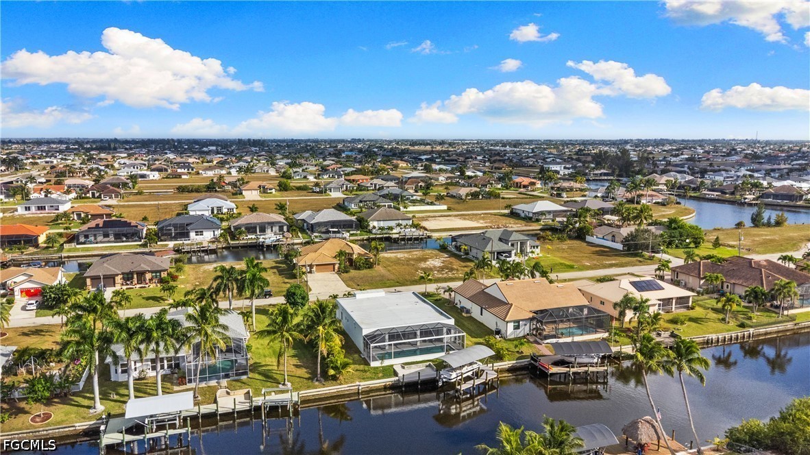 3 Bed Pool Home for Sale in Cape Coral, photo 37
