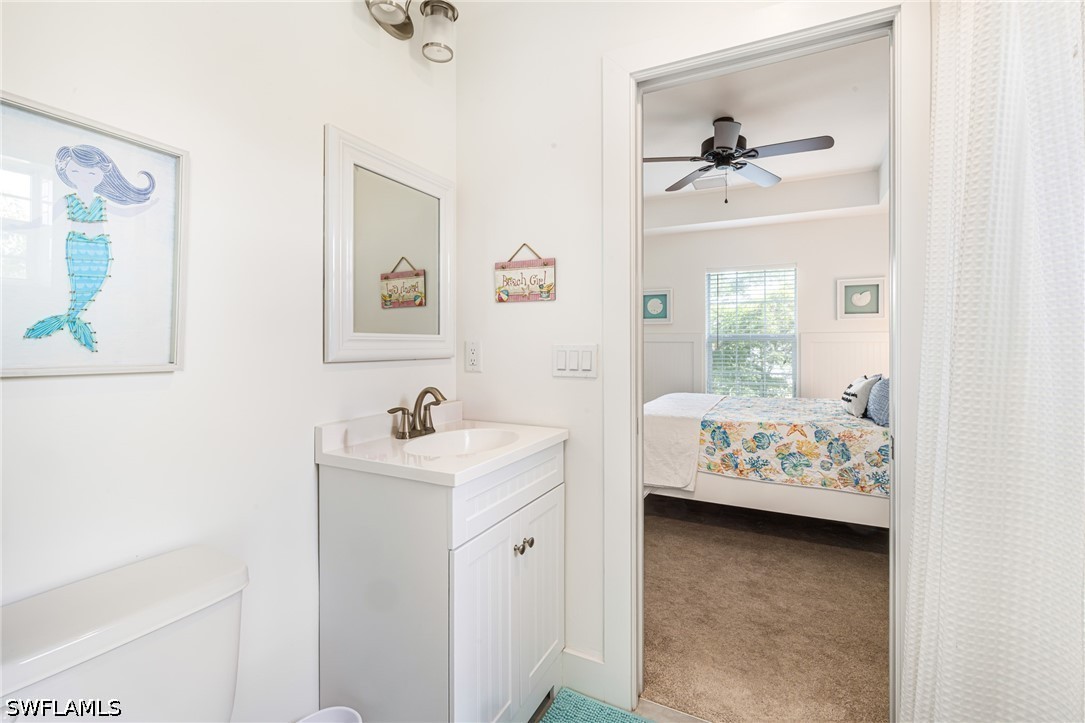 5 Bed SingleFamilyResidence for Sale in Kelly Plaza, FL — photo 37