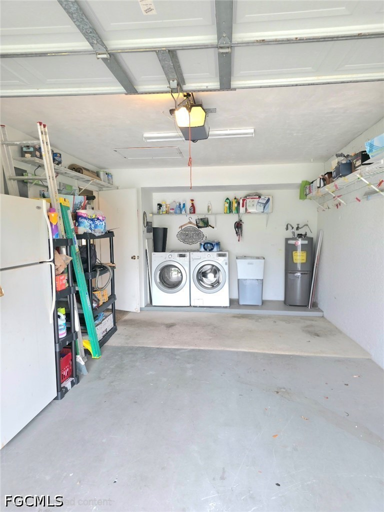 2 Bed Pool Home for Sale in Lehigh Acres, photo 37