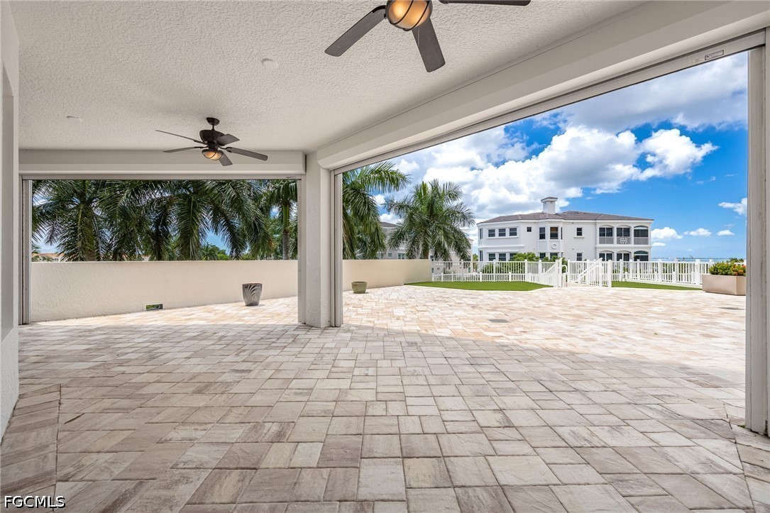 4 Bed Waterfront Home for Sale in Fort Myers, photo 37