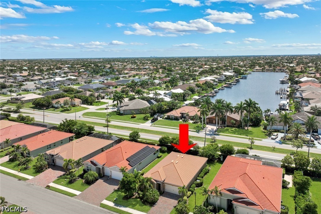 3 Bed SingleFamilyResidence for Sale in Sunset Pointe, FL — photo 37