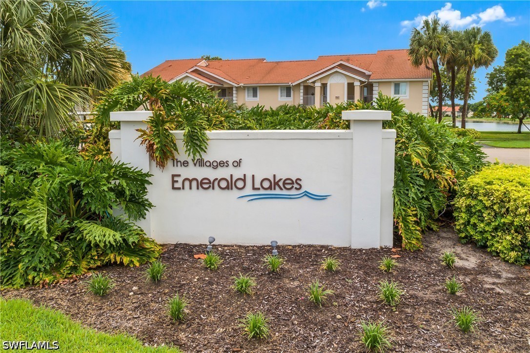 2 Bed Condominium for Sale in Naples, FL, $359,000 — photo 37