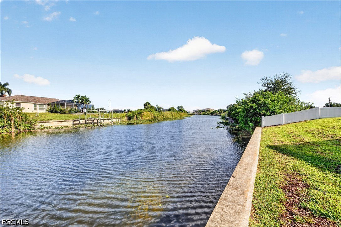 3 Bed Pool Home for Sale in Cape Coral, photo 37
