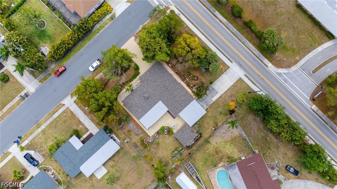 3 Bed SingleFamilyResidence for Sale in Fort Myers, photo 37