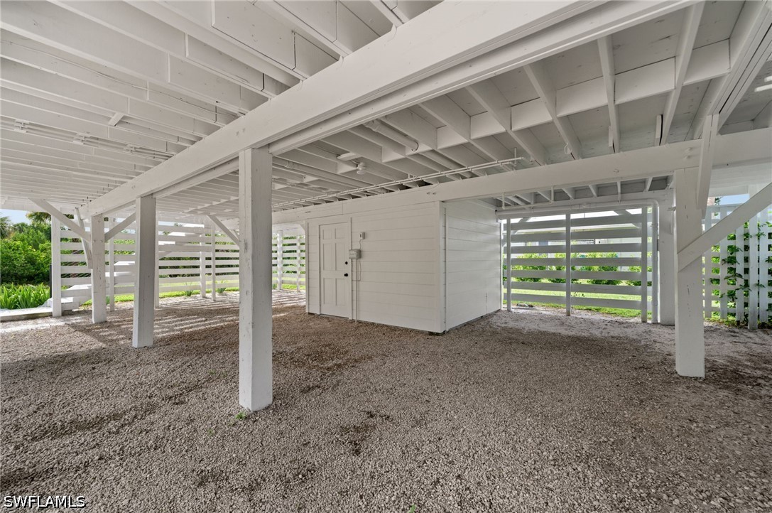 4 Bed SingleFamilyResidence for Sale in Sanibel, photo 37