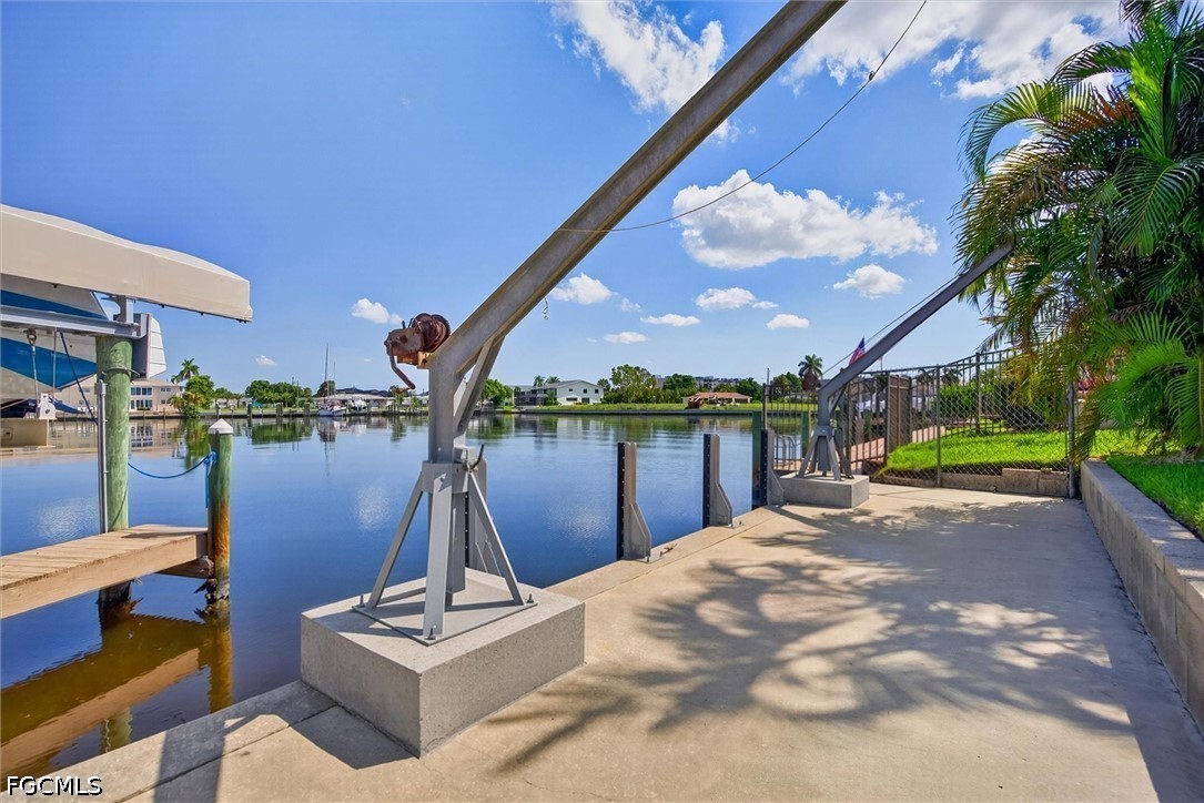 3 Bed Pool Home for Sale in Cape Coral, photo 37