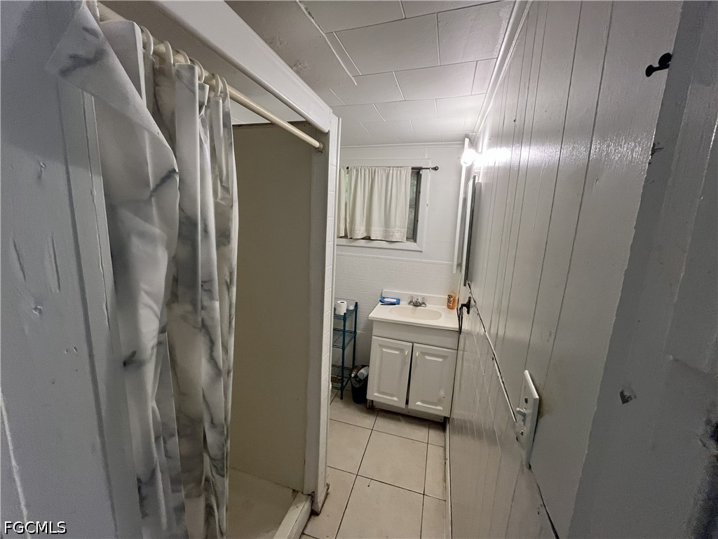 5 Bed Quadruplex for Sale in North Fort Myers, photo 37