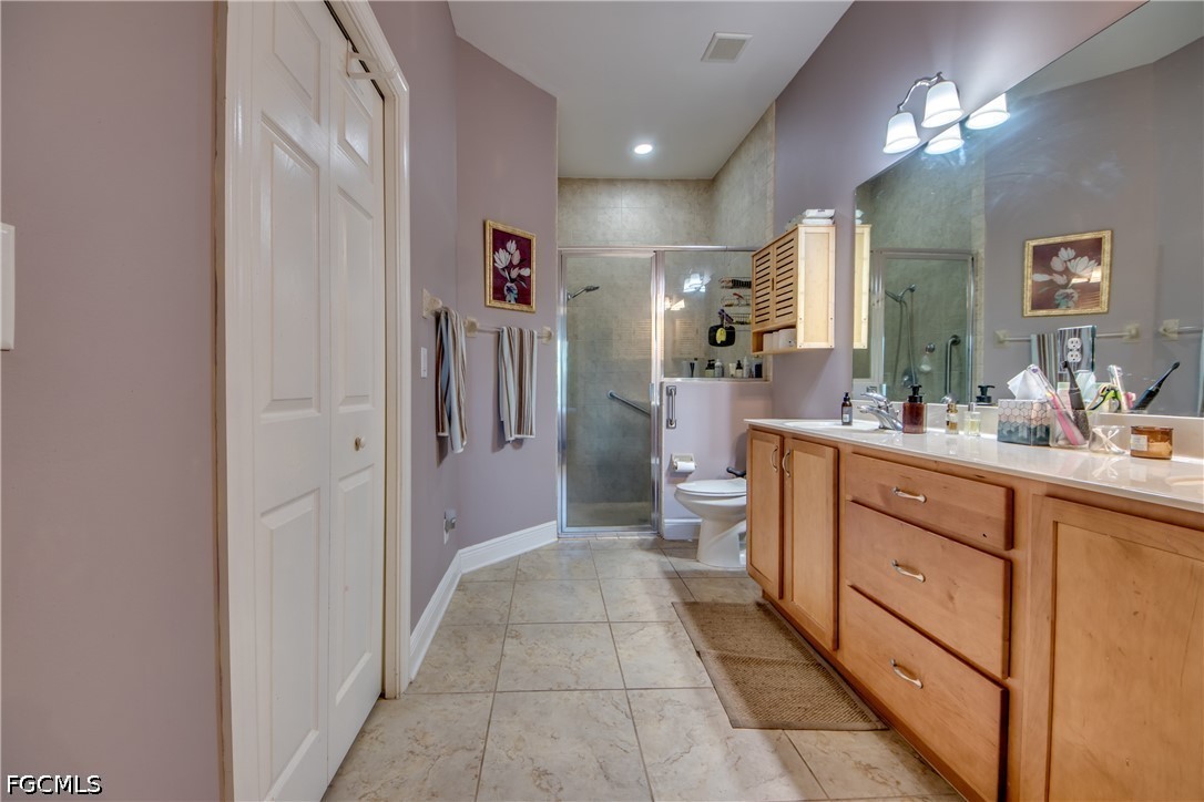 3 Bed Waterfront Home for Sale in Fort Myers, photo 37