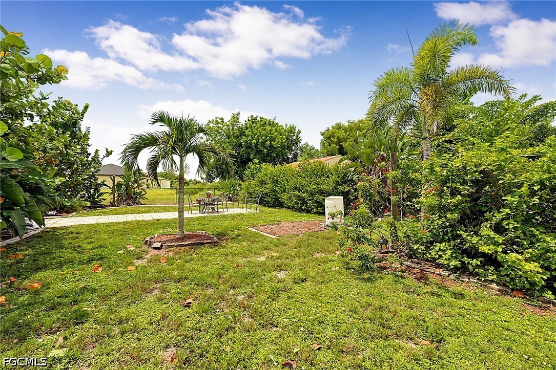 3 Bed Pool Home for Sale in Cape Coral, photo 37