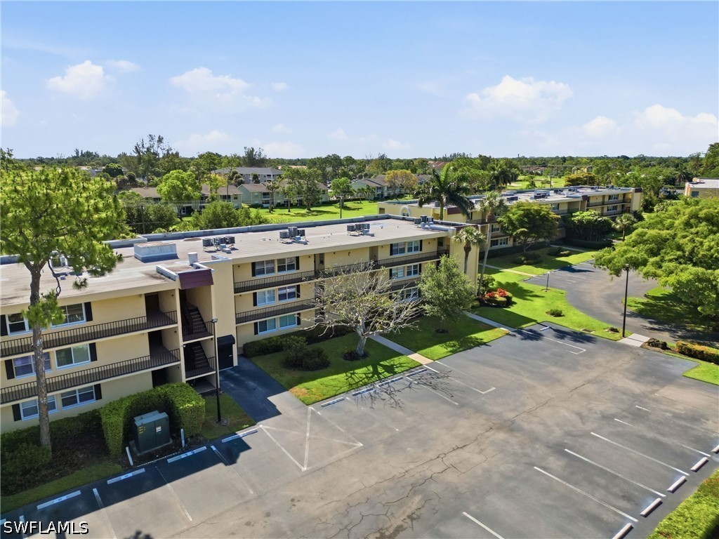 2 Bed Condominium for Sale in Forest Lakes, photo 37