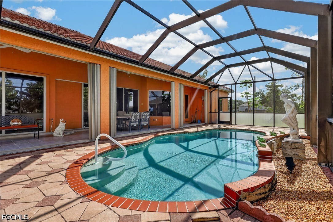 3 Bed Pool Home for Sale in Cape Coral, photo 37