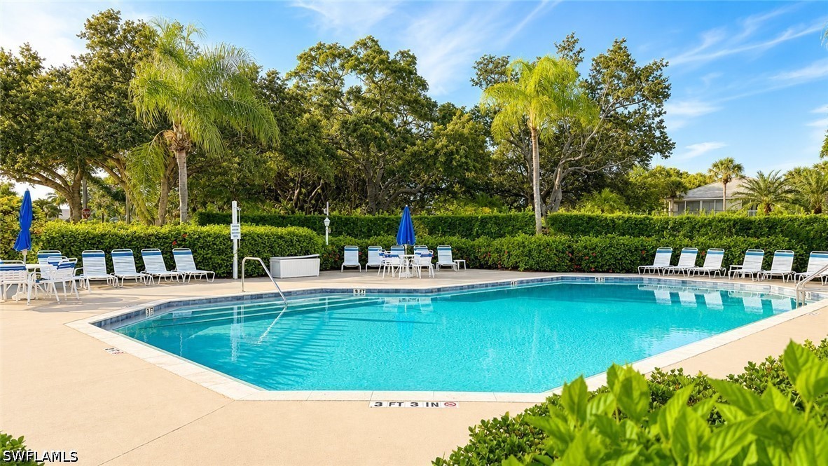 2 Bed Condominium for Sale in Twelve Oaks, photo 37