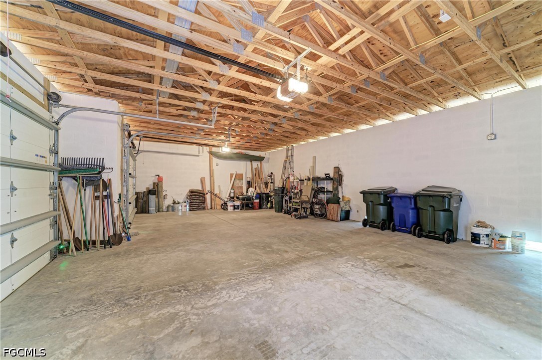 3 Bed Waterfront Home for Sale in Englewood, photo 37