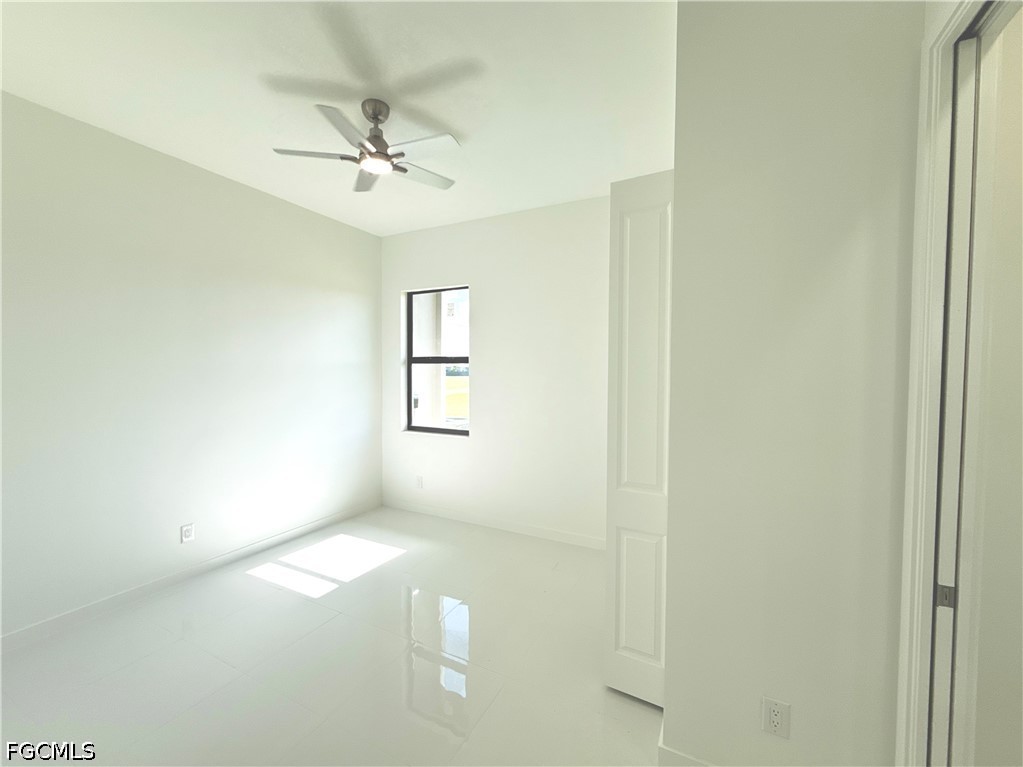 4 Bed SingleFamilyResidence for Sale in Cape Coral, photo 37