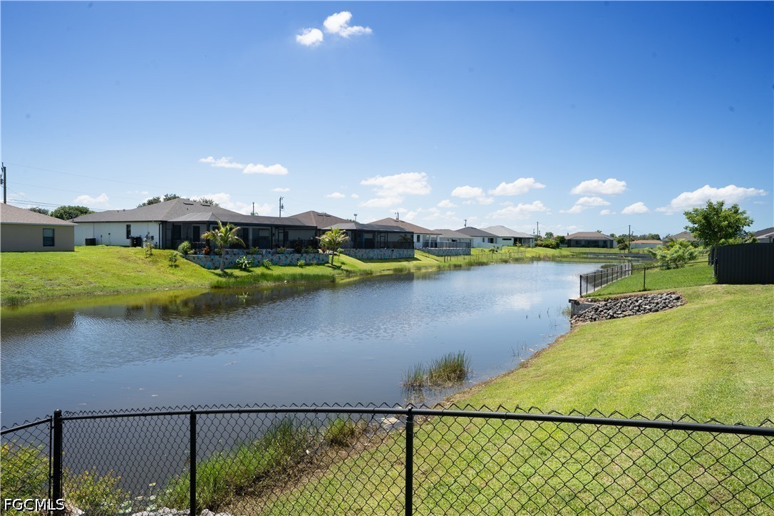 3 Bed Pool Home for Sale in Cape Coral, photo 37