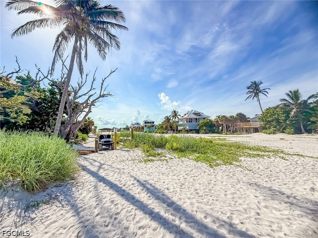 2 Bed SingleFamilyResidence for Sale in Upper Captiva, photo 37