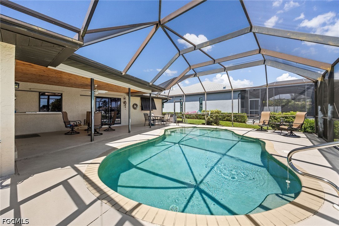 3 Bed Pool Home for Sale in Cape Coral, photo 37