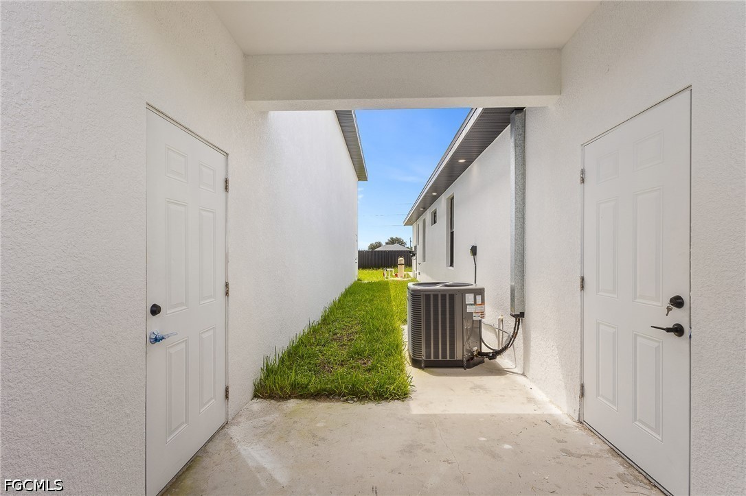 4 Bed Pool Home for Sale in Cape Coral, photo 37