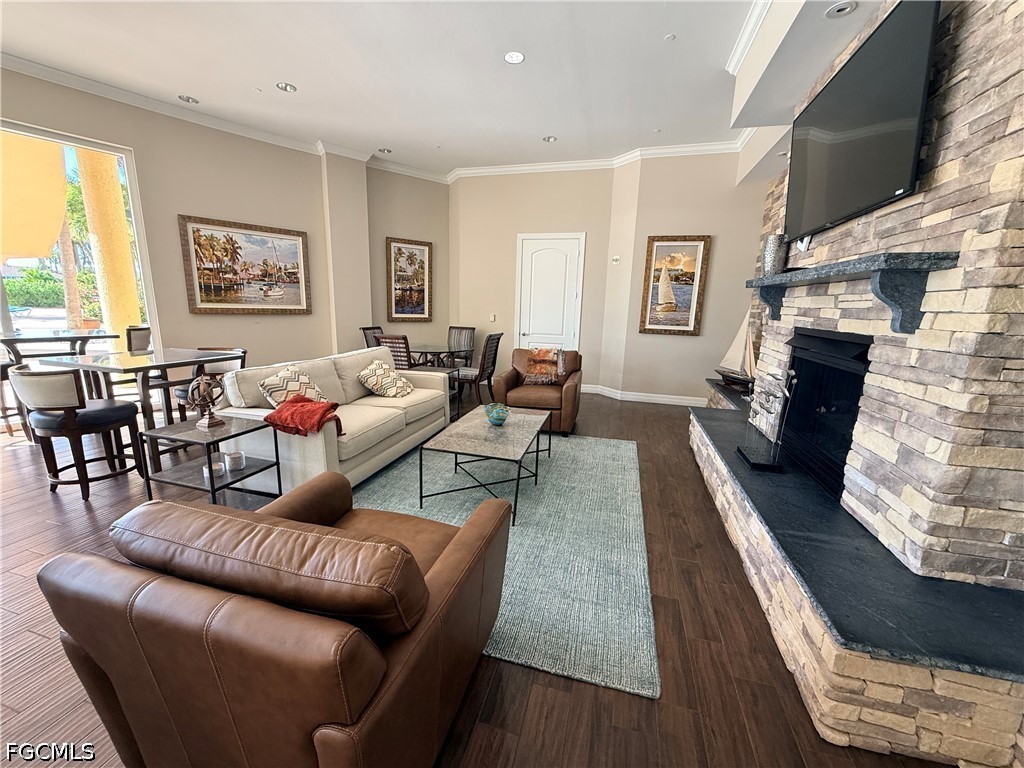 2 Bed Waterfront Home for Sale in North Star Yacht Club, photo 37