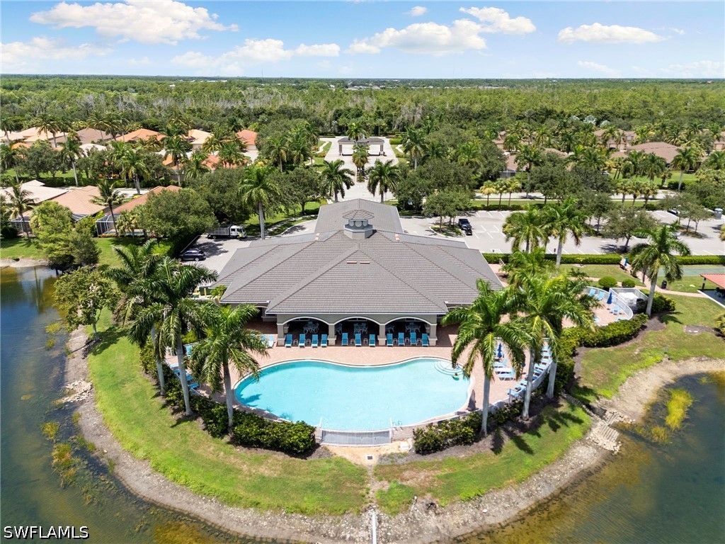 3 Bed SingleFamilyResidence for Sale in Naples, photo 37