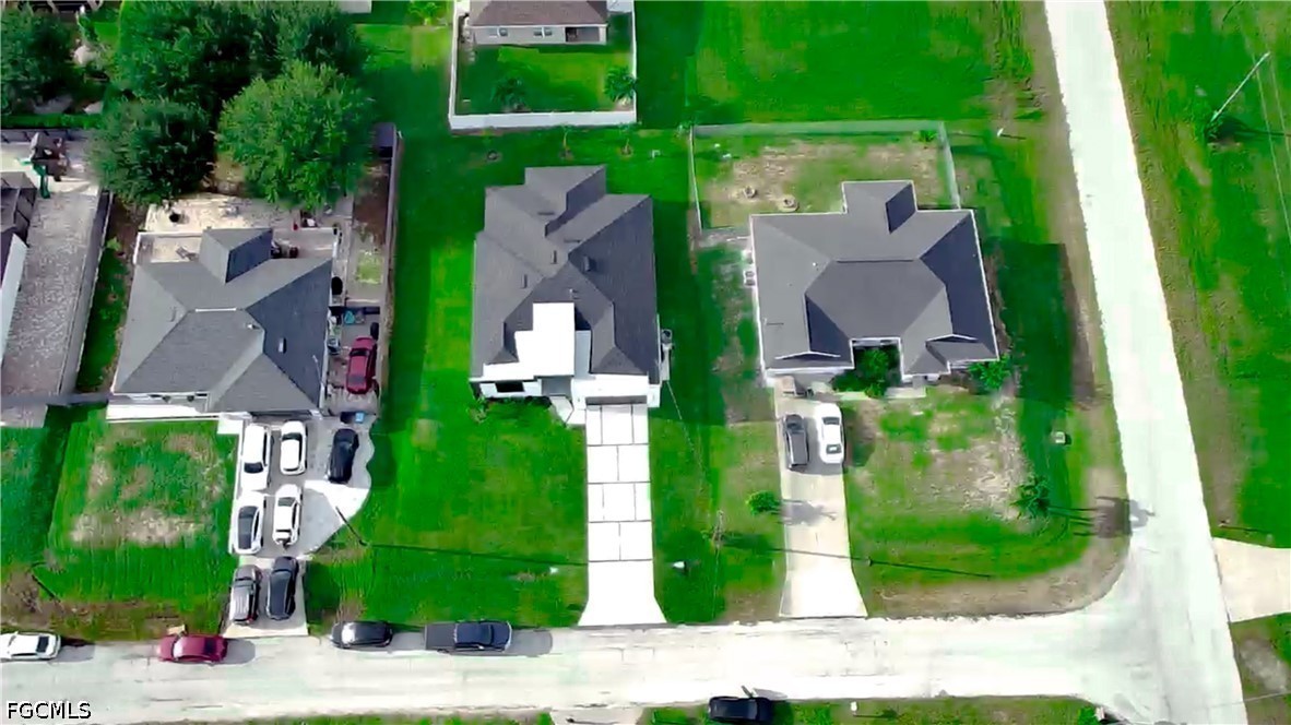 4 Bed SingleFamilyResidence for Sale in Cape Coral, photo 37
