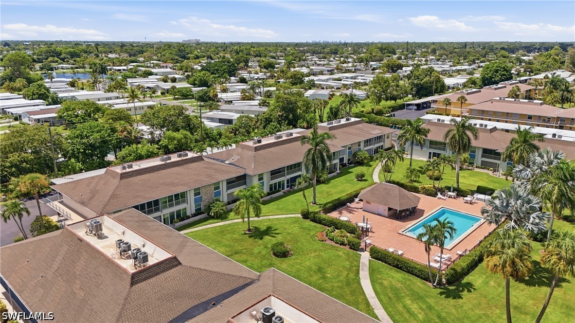 2 Bed Condominium for Sale in Naples, photo 37