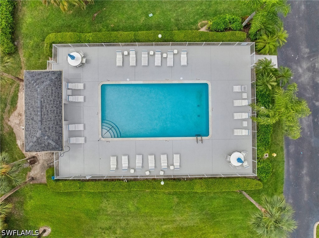 2 Bed Condominium for Sale in Naples, photo 37