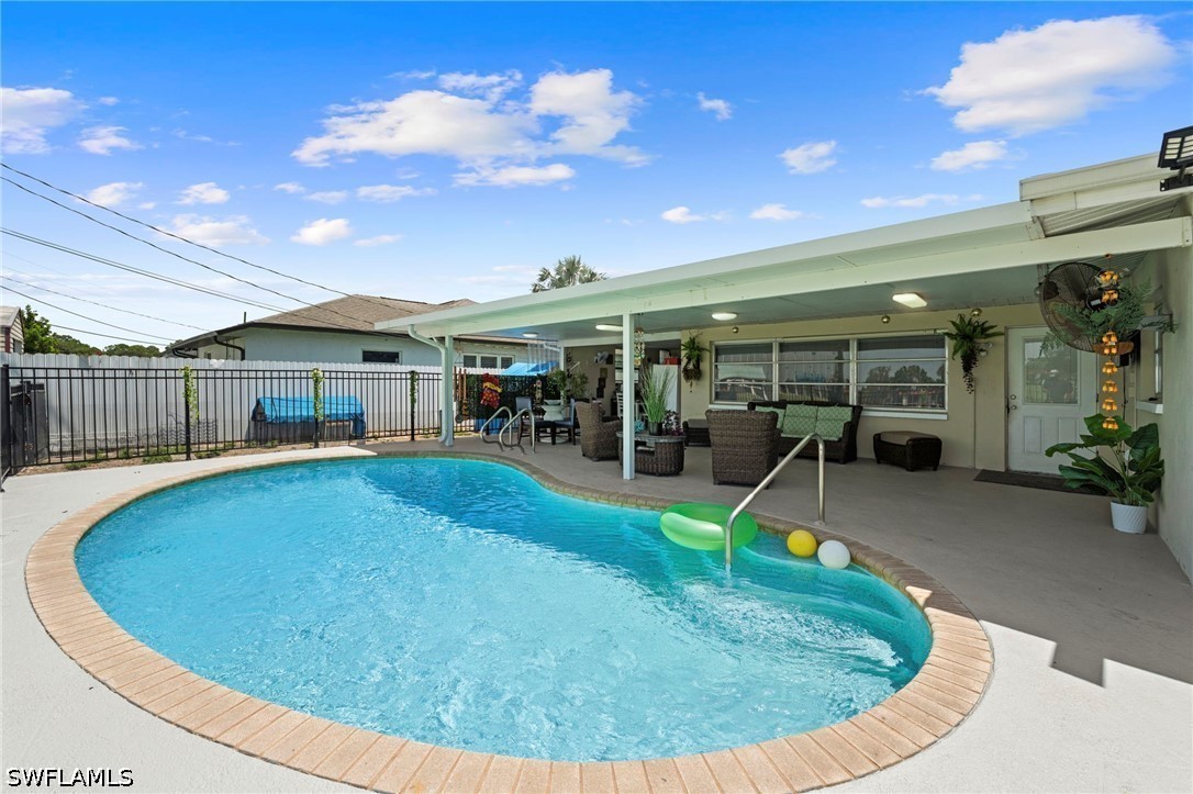4 Bed Pool Home for Sale in Golden Gate City, photo 37