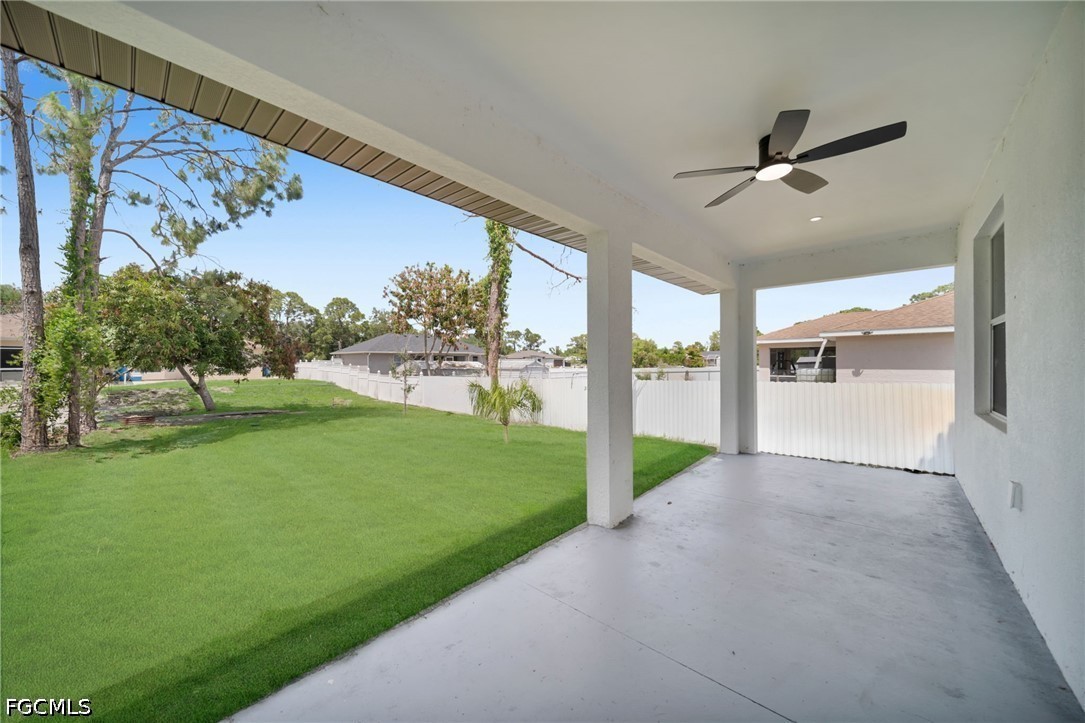 3 Bed SingleFamilyResidence for Sale in Lehigh Acres, photo 37