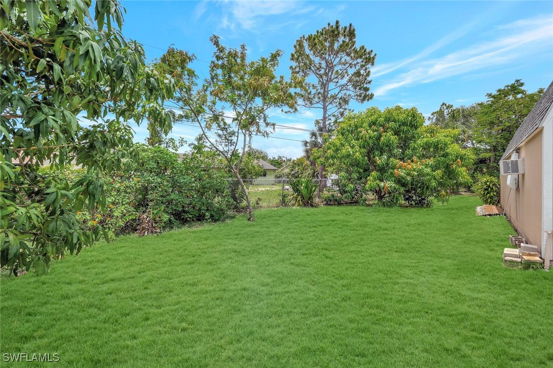 3 Bed ManufacturedHome for Sale in Bonita Springs, photo 38