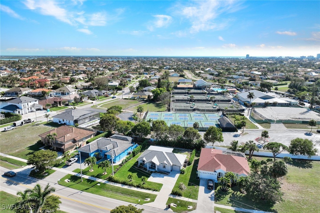 3 Bed SingleFamilyResidence for Sale in Marco Island, photo 38