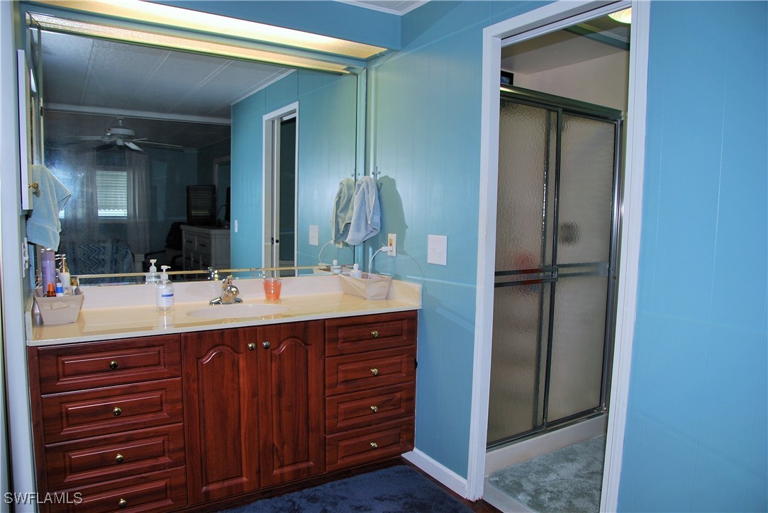 2 Bed ManufacturedHome for Sale in North Fort Myers, photo 38